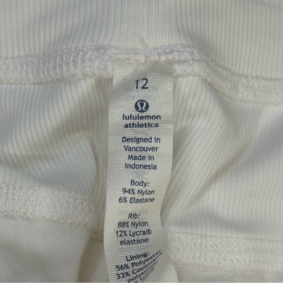 *NWT* Lululemon White Athletic Pants - Picture 7 of 7